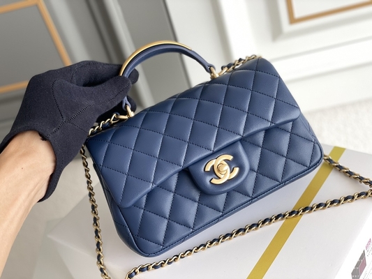 Caviar Chanel Mini Rectangular Caviar 2020 پوست بره دانه‌دار و فلز طلایی