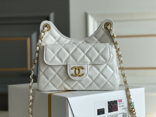 کیف‌های کروز مدل 2023 Chanel Chanel از پوست گوساله سفید کلاسیک
