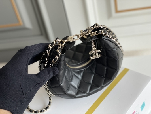 کیف دستی زنجیر سیاه با مارک Chanel Hobo چرم گوساله