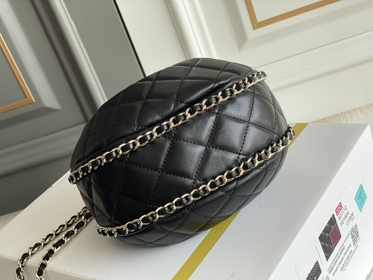 کیف دستی زنجیر سیاه با مارک Chanel Hobo چرم گوساله