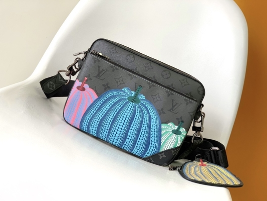 LV x YK Trio Monogram کیف مردانه با مارک Unisex M46358 Street Style Collaboration 3WAY