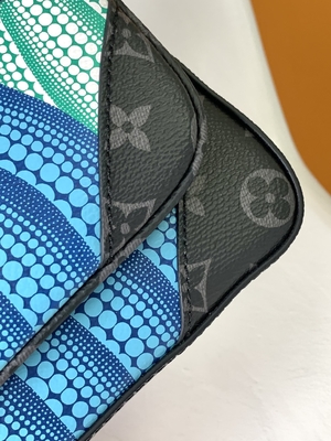 LV x YK Trio Monogram کیف مردانه با مارک Unisex M46358 Street Style Collaboration 3WAY