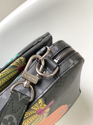 LV x YK Trio Monogram کیف مردانه با مارک Unisex M46358 Street Style Collaboration 3WAY