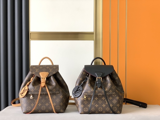 Monogram Shadow Calf Leather LV Montsouris PM طلسم جداشدنی کوله پشتی