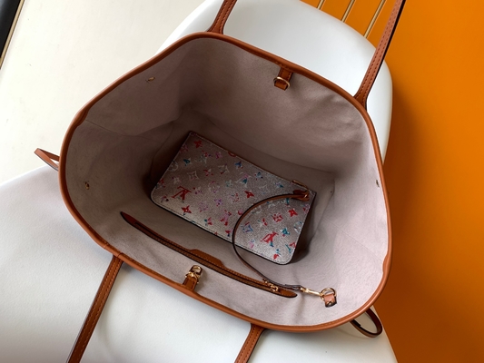 طرح گل نقره ای Louis Vuitton Large Never Full M21352