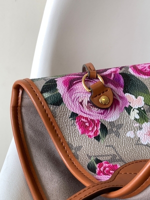 طرح گل نقره ای Louis Vuitton Large Never Full M21352