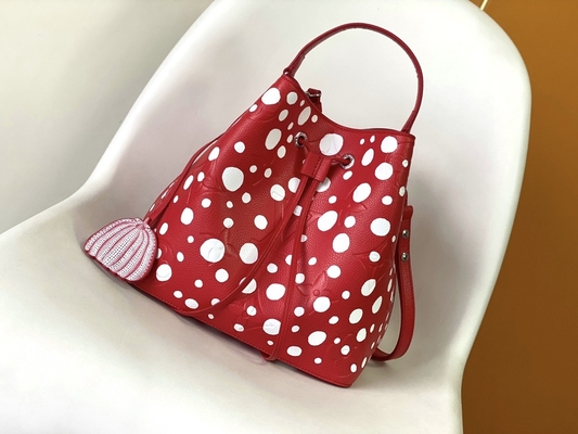 کیف دستی زنانه سفید مشکی NéOnoé MM Louis Vuitton Yayoi Kusama