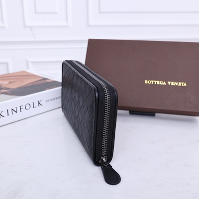زیپ کیف‌پول‌های طرح کوچک چرمی BV Bottega Veneta Intrecciato