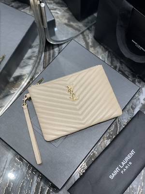 کلاچ پاکت کیسه ای چرم لحافی مونوگرام YSL
