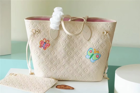 کیف دستی زنانه با مارک مهمانی Neverfull MM Monogram Empreinte با گل خیاطی