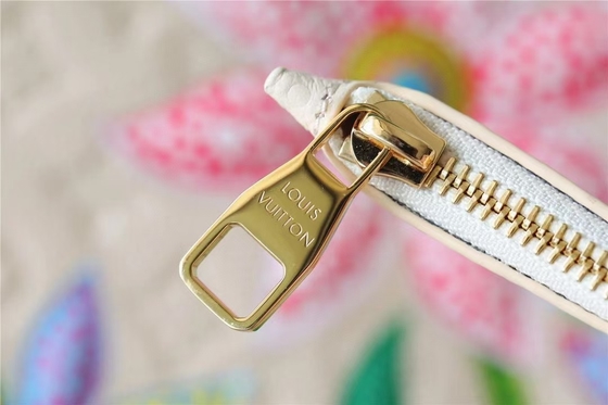 کیف دستی زنانه با مارک مهمانی Neverfull MM Monogram Empreinte با گل خیاطی