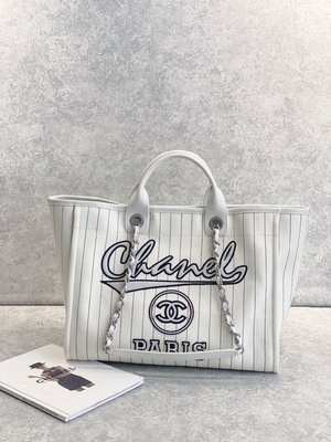 کیف 30 سانتی متری 23P Chanel Deauville Tote Ecru White Ecru Black Strape