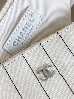 کیف 30 سانتی متری 23P Chanel Deauville Tote Ecru White Ecru Black Strape