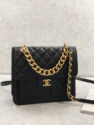 کیف کلاچ زیپی SS Chanel Woc مدل 2023 سبک خیابانی گاه به گاه